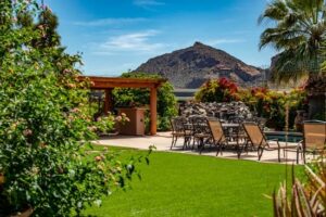 Hook Buyers with a Beautiful Backyard - Beltmann Moving and Storage